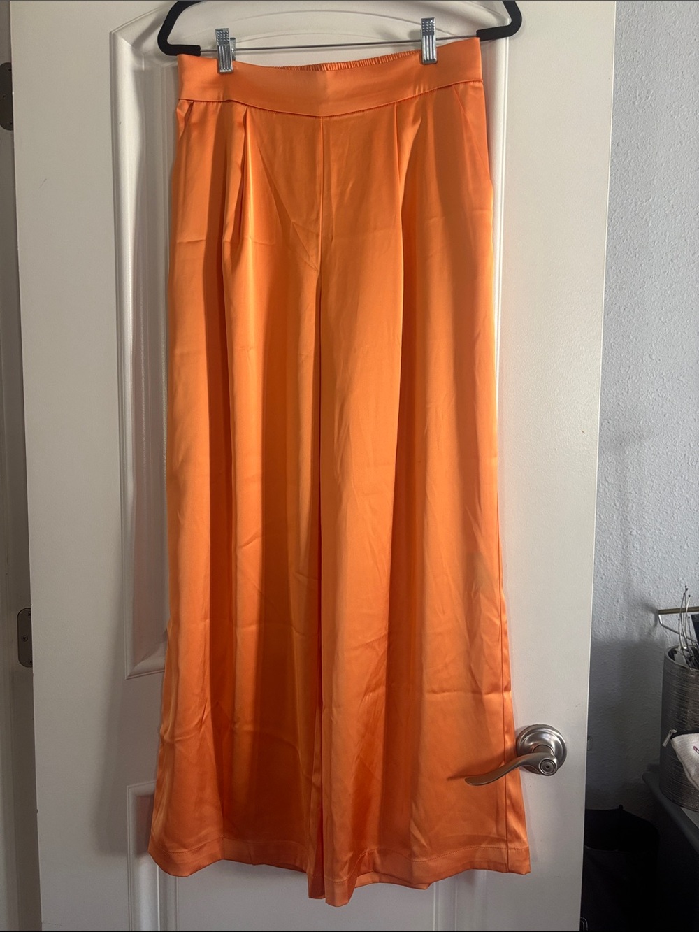 Brand New House of Harlow Wide-Leg Pants